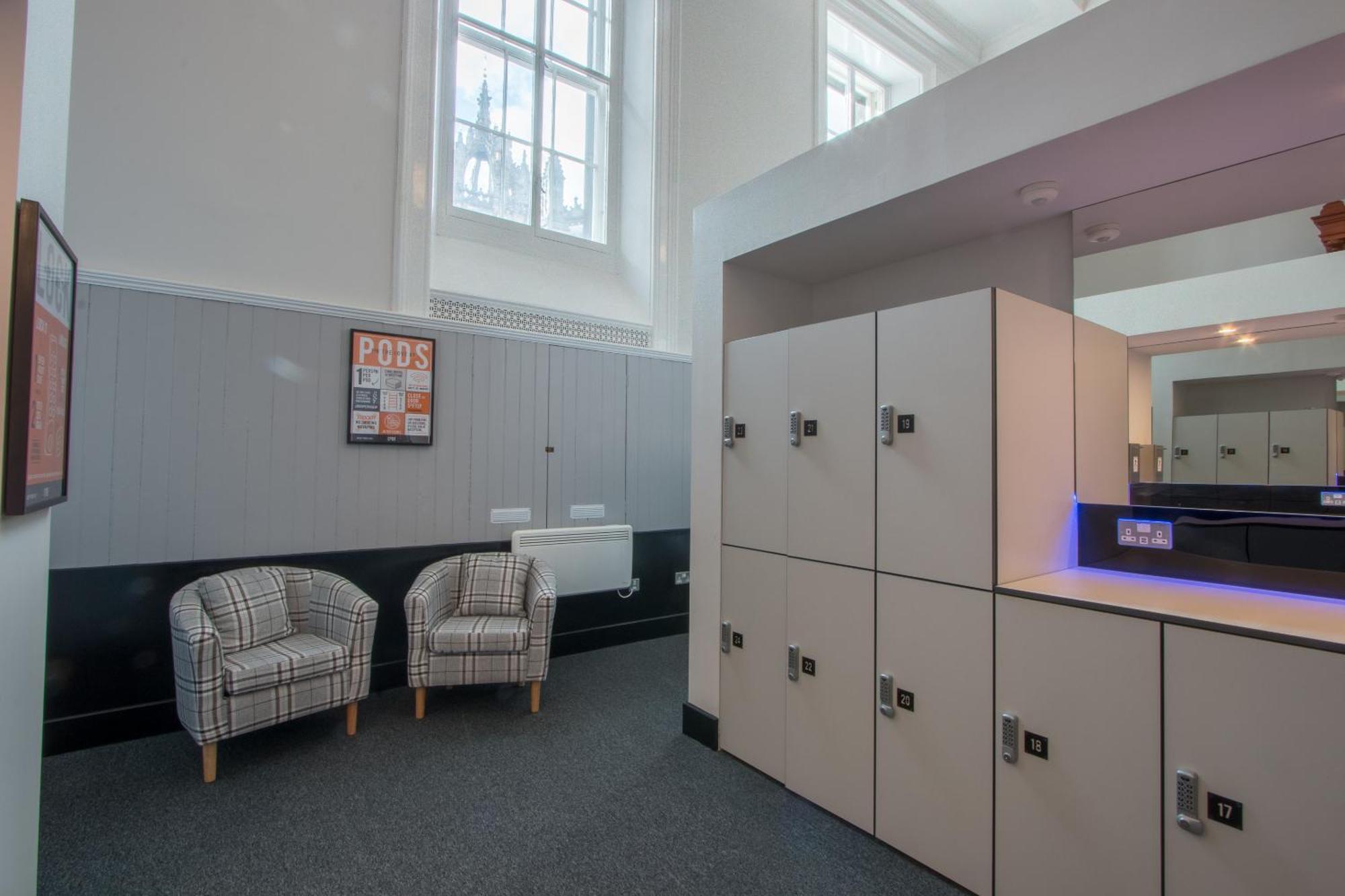 Code Pod - The Court -