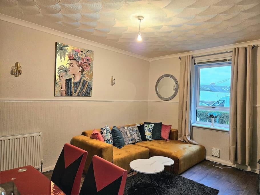 Craigietinny Road Apartment- 3 Beds Edinburgh