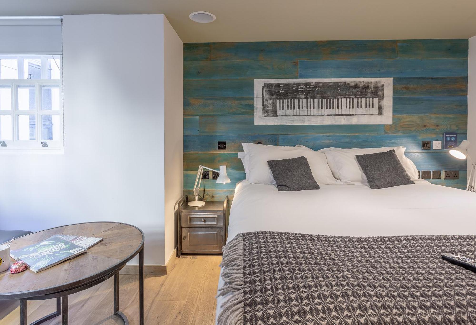 Stay Central Hotel 3*