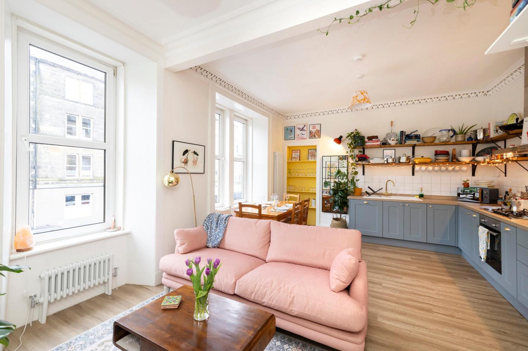 Inspiring 2-bedroom Apartment Edinburgh