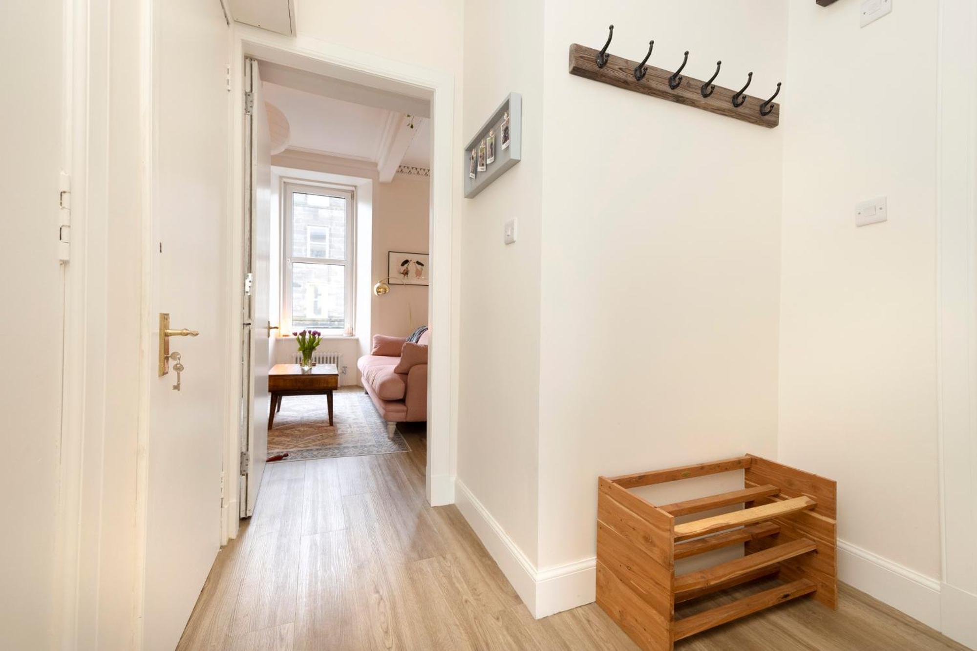 Inspiring 2-bedroom Edinburgh