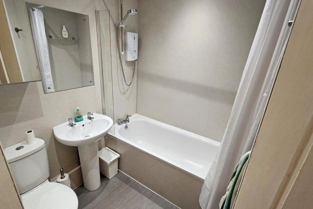 Lovely Sleeps 8 Close To Ctr Edinburgh