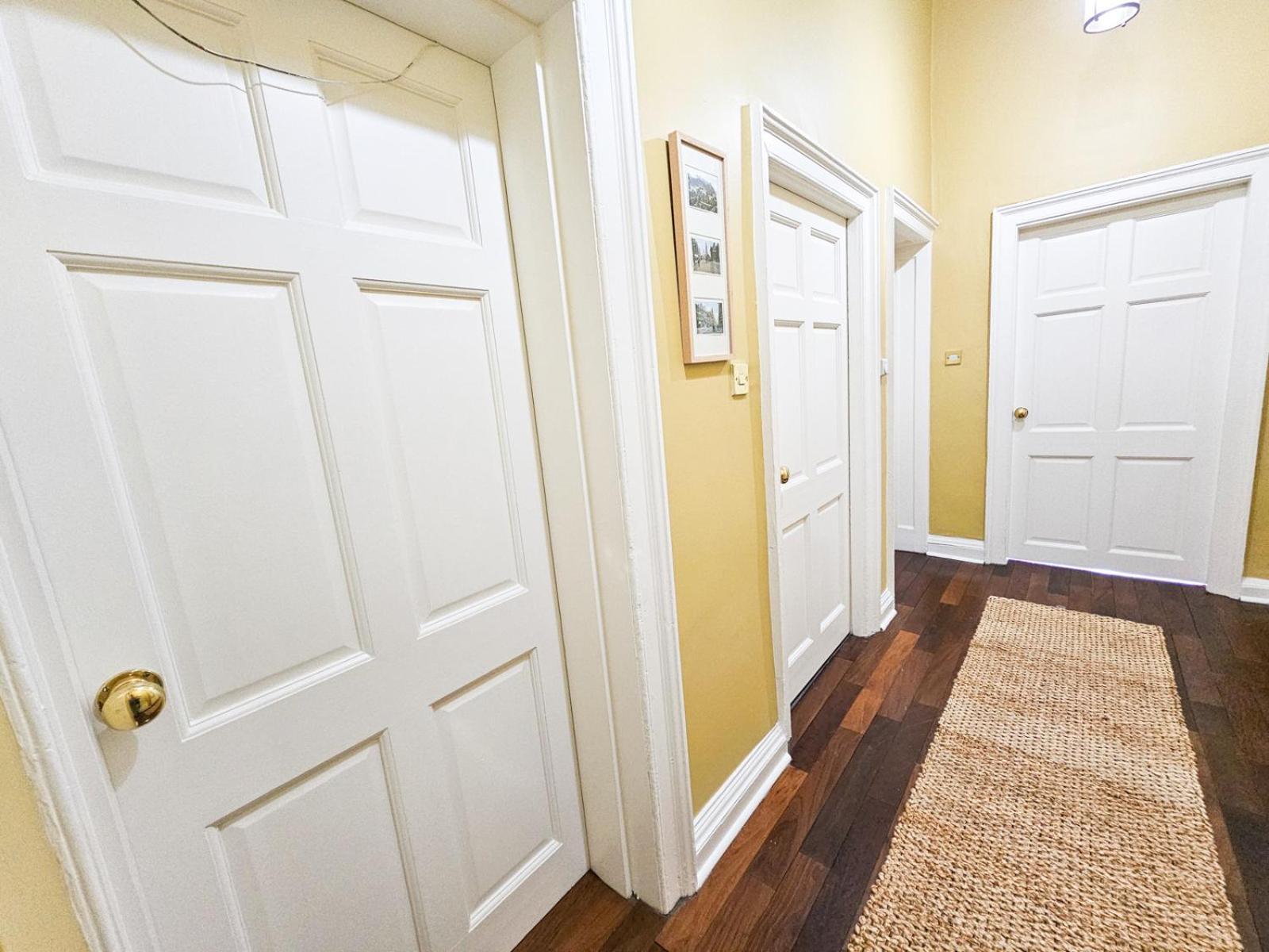 Spacious 2 Bedroom In The Heart Of New Town * EDI