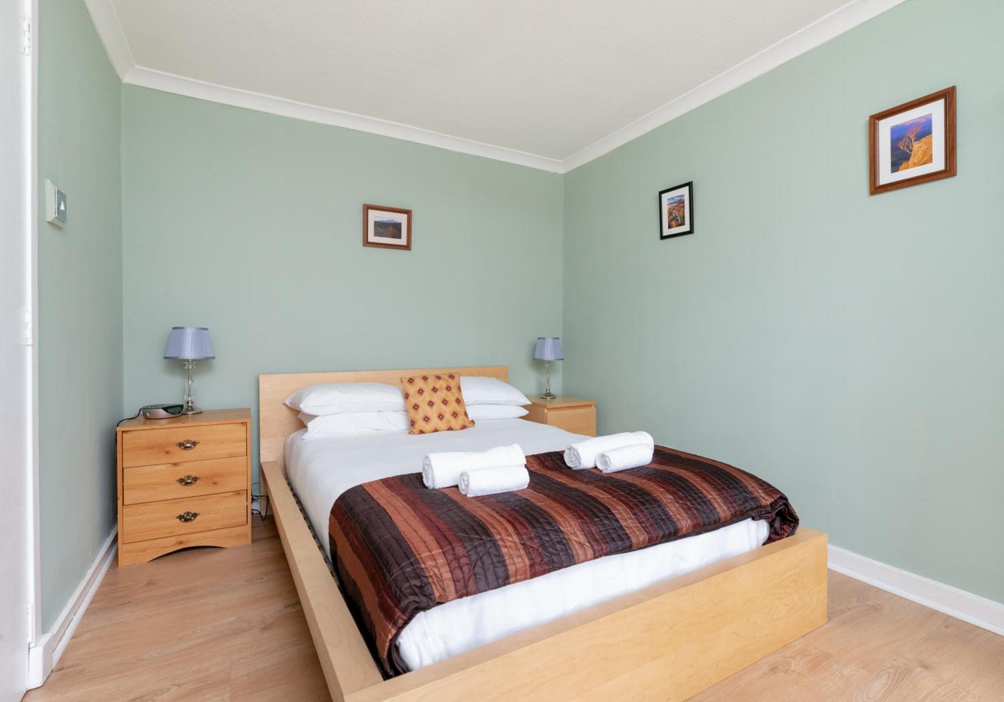 Canongate - 357