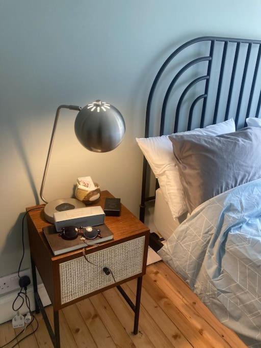 Bright 2 Bed In Bruntsfield - Centre Apartment Edinburgh