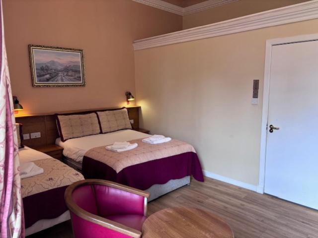 Cumberland Hotel