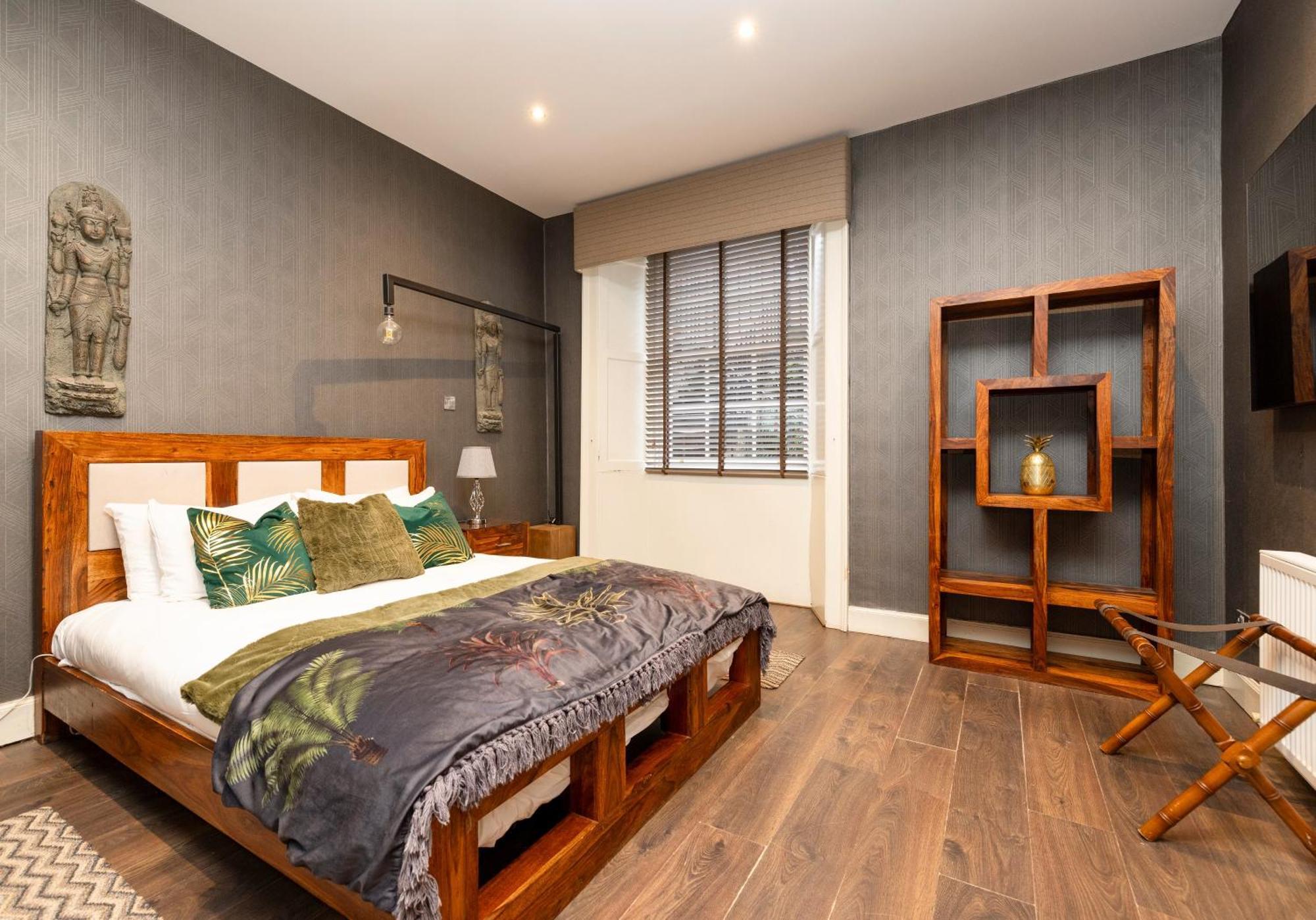Beautiful 3bed On York Place *