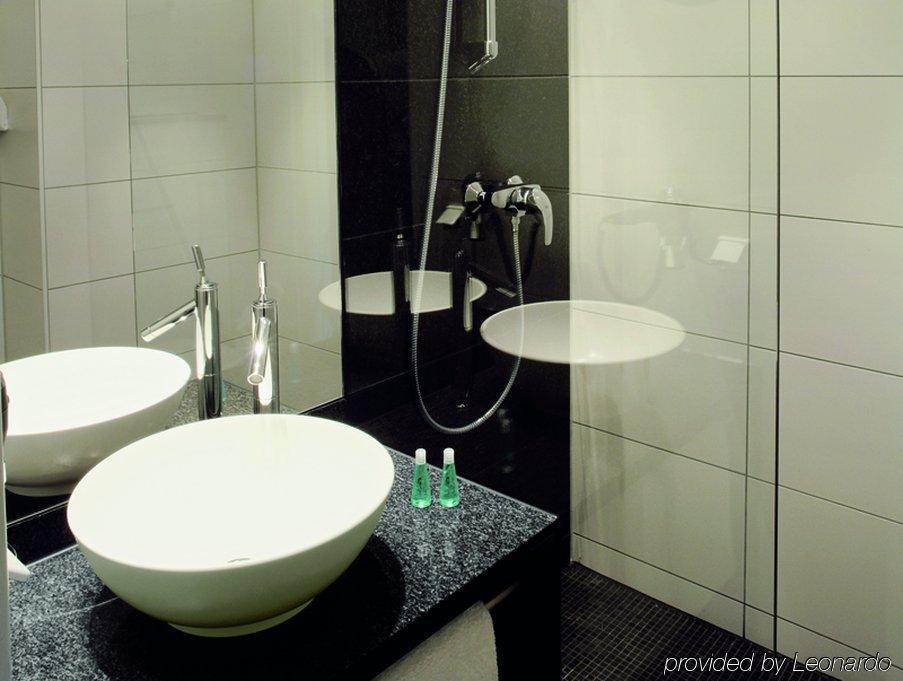 One Edinburgh-royal 3*