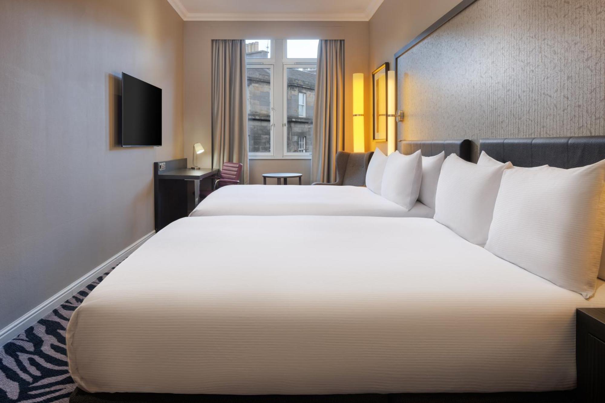 Doubletree By Hilton Centre Hotel 4*