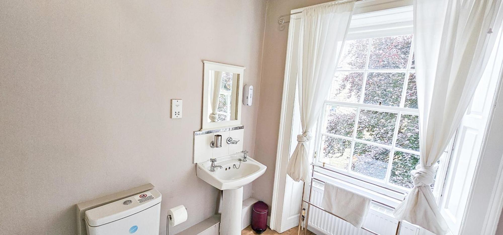 Russel House - 4 Bedroom - The Royal Mile Edinburgh
