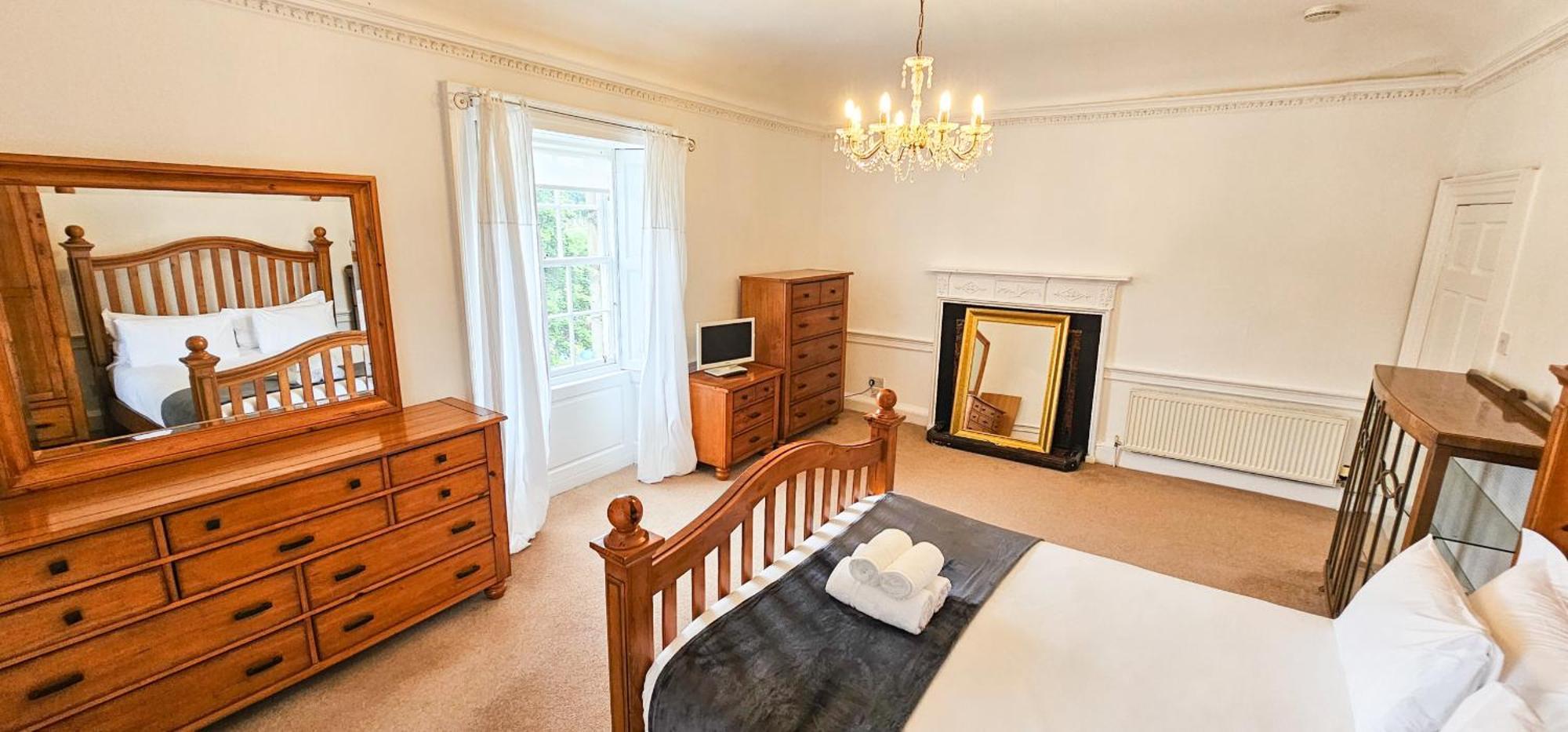 Holiday home Russel House - 4 Bedroom - The Royal Mile *