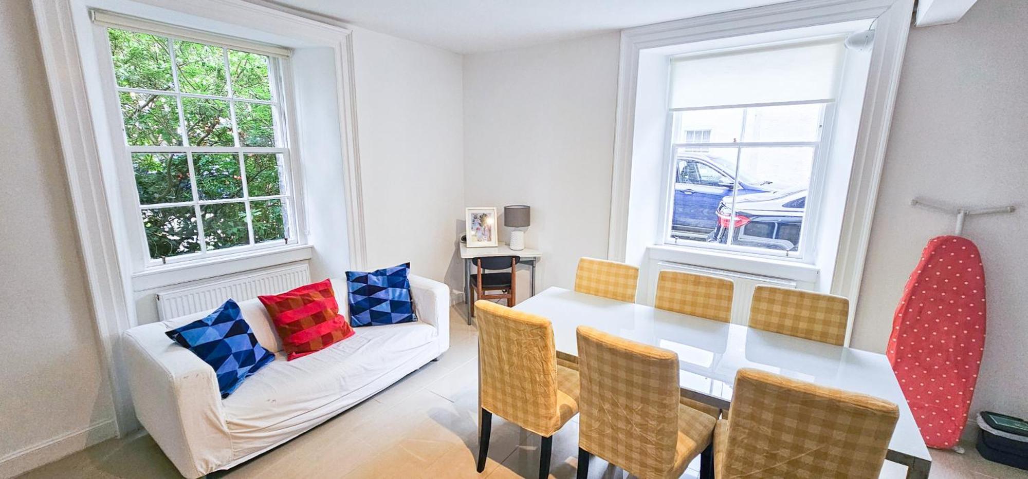 Russel House - 4 Bedroom - The Royal Mile Edinburgh