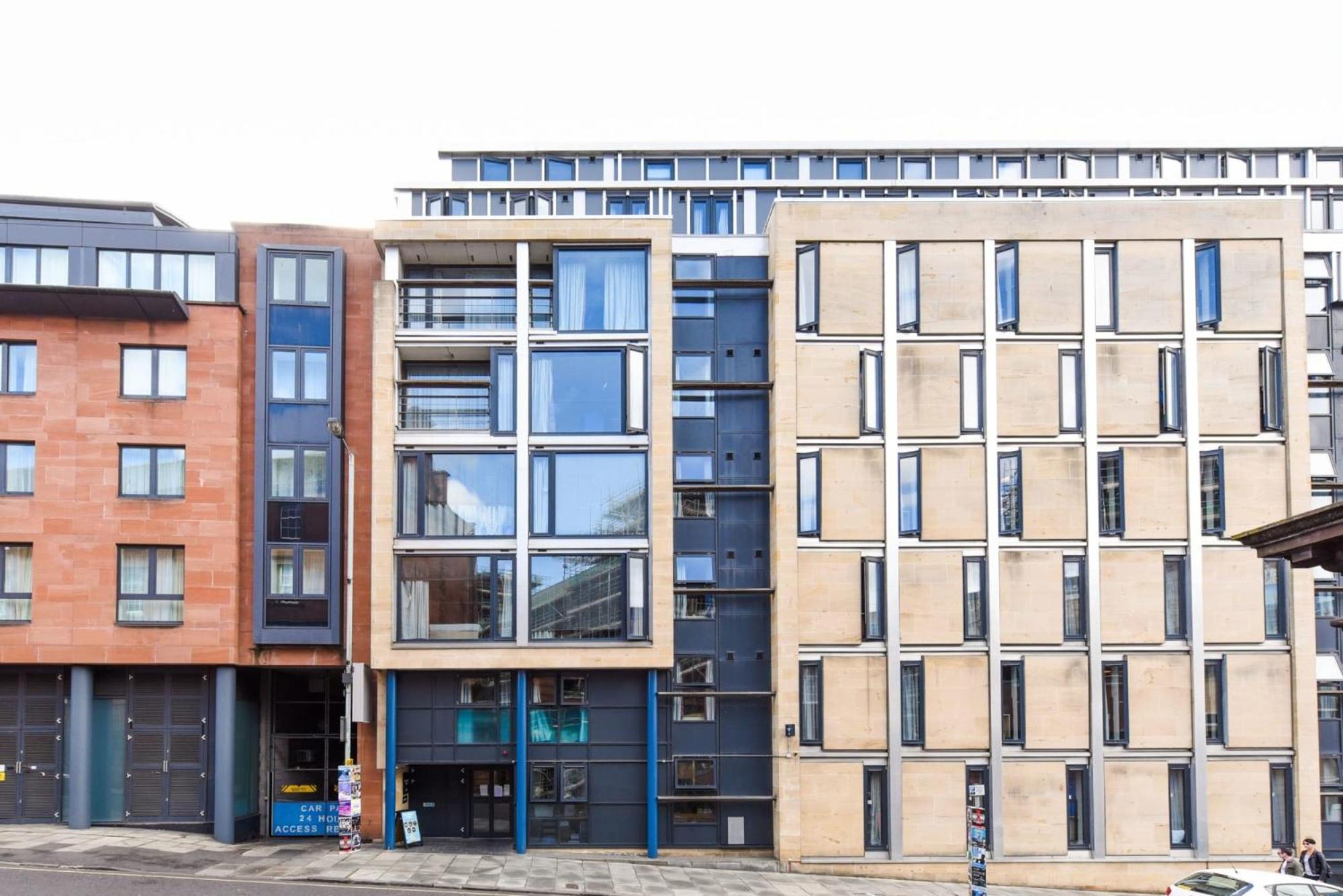 For Students Only Student Roost Portsburgh Court Edinburgh