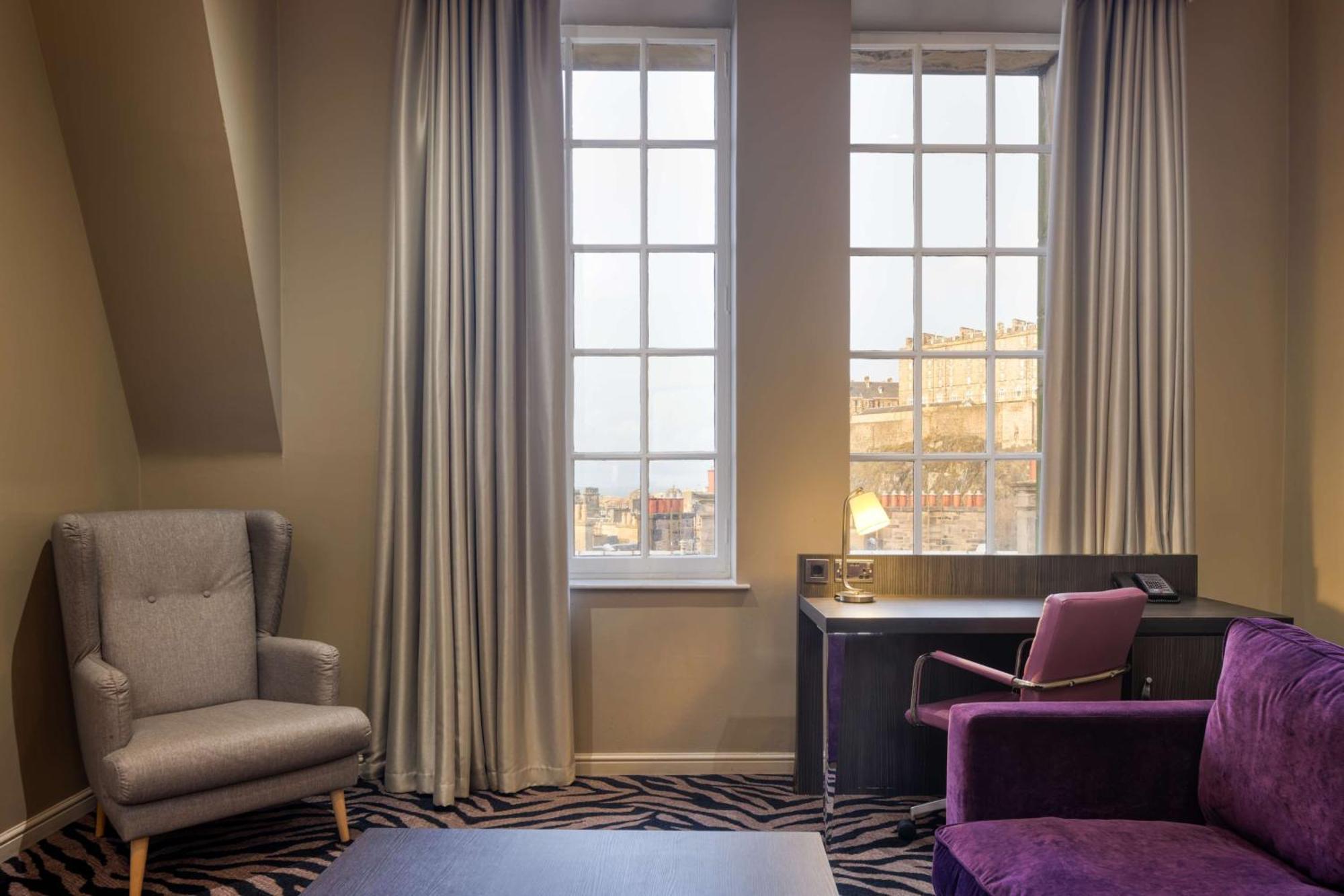 Hotel Doubletree By Hilton Centre 4*