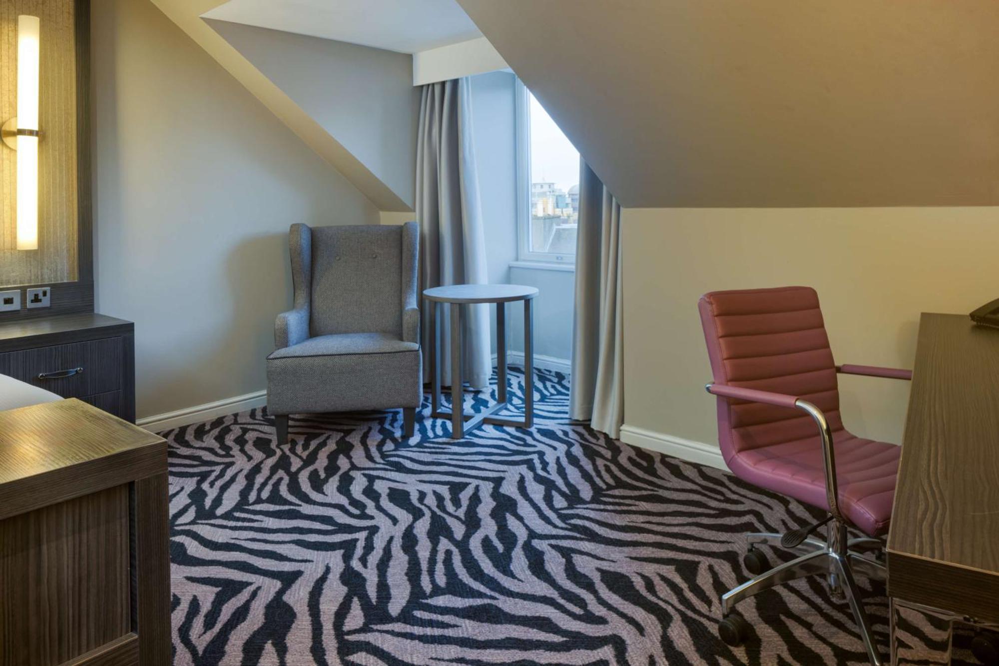Hotel Doubletree By Hilton Centre 4*