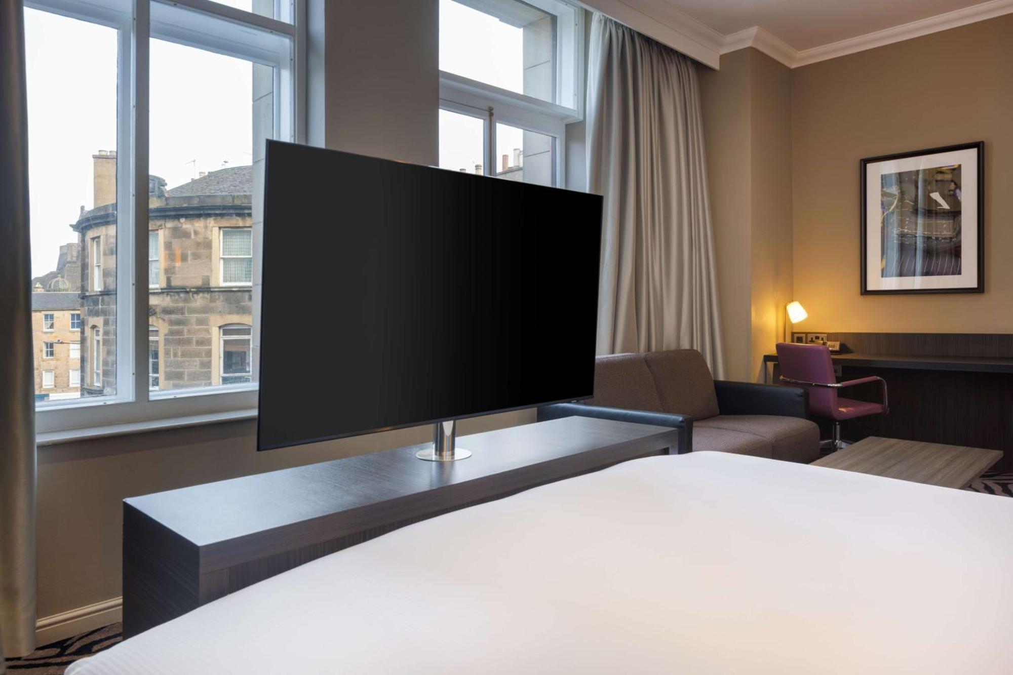 Doubletree By Hilton Centre Hotel 4*