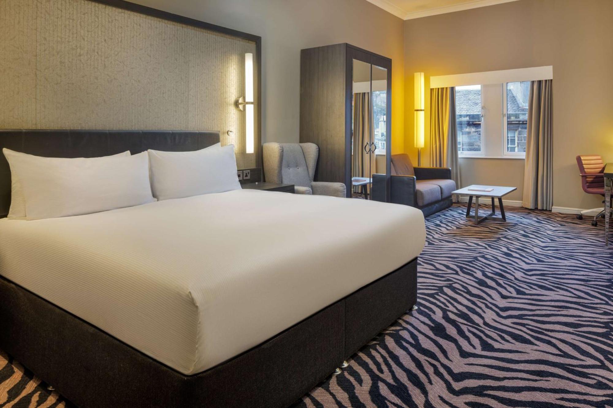 Doubletree By Hilton Centre