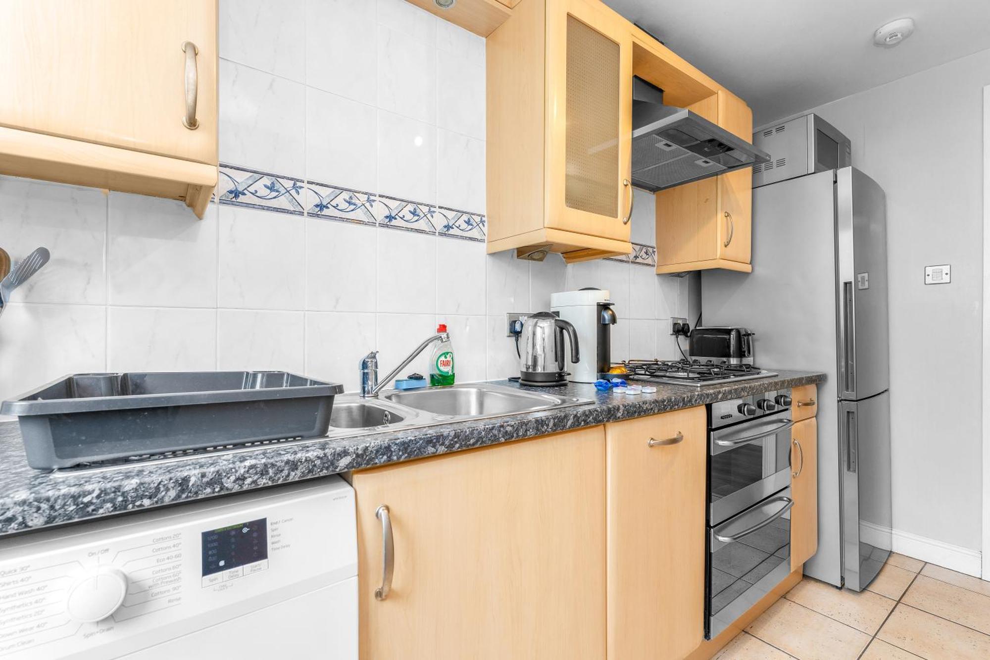 Comfy Place Off Royal Mile, With Parking Apartment