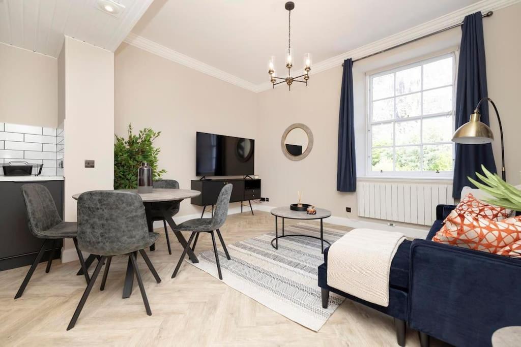 Apartment The Heart Of Old Town With Castle Views *