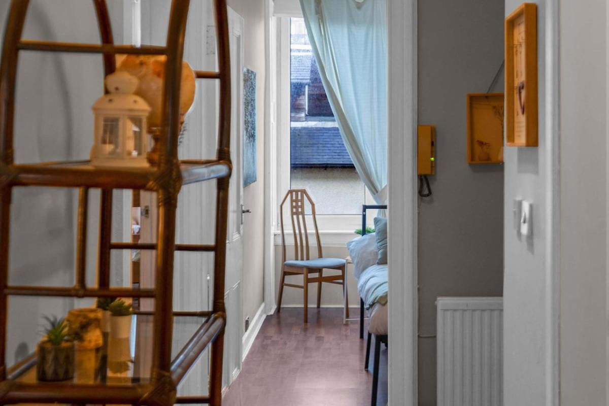 Free Parking - Centre - The Mccarty Apartment