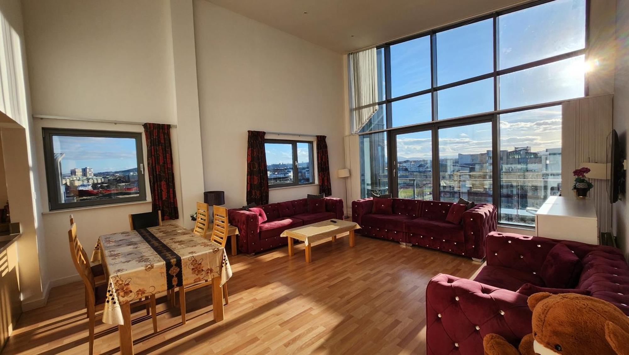 Penthouse Ocean View Luxury Penthouse Apartment *