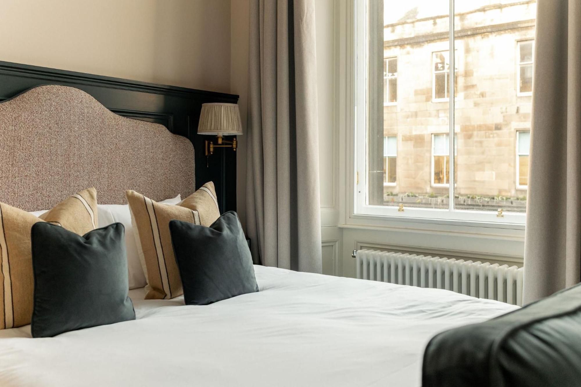 Hotel Moment George Iv Bridge