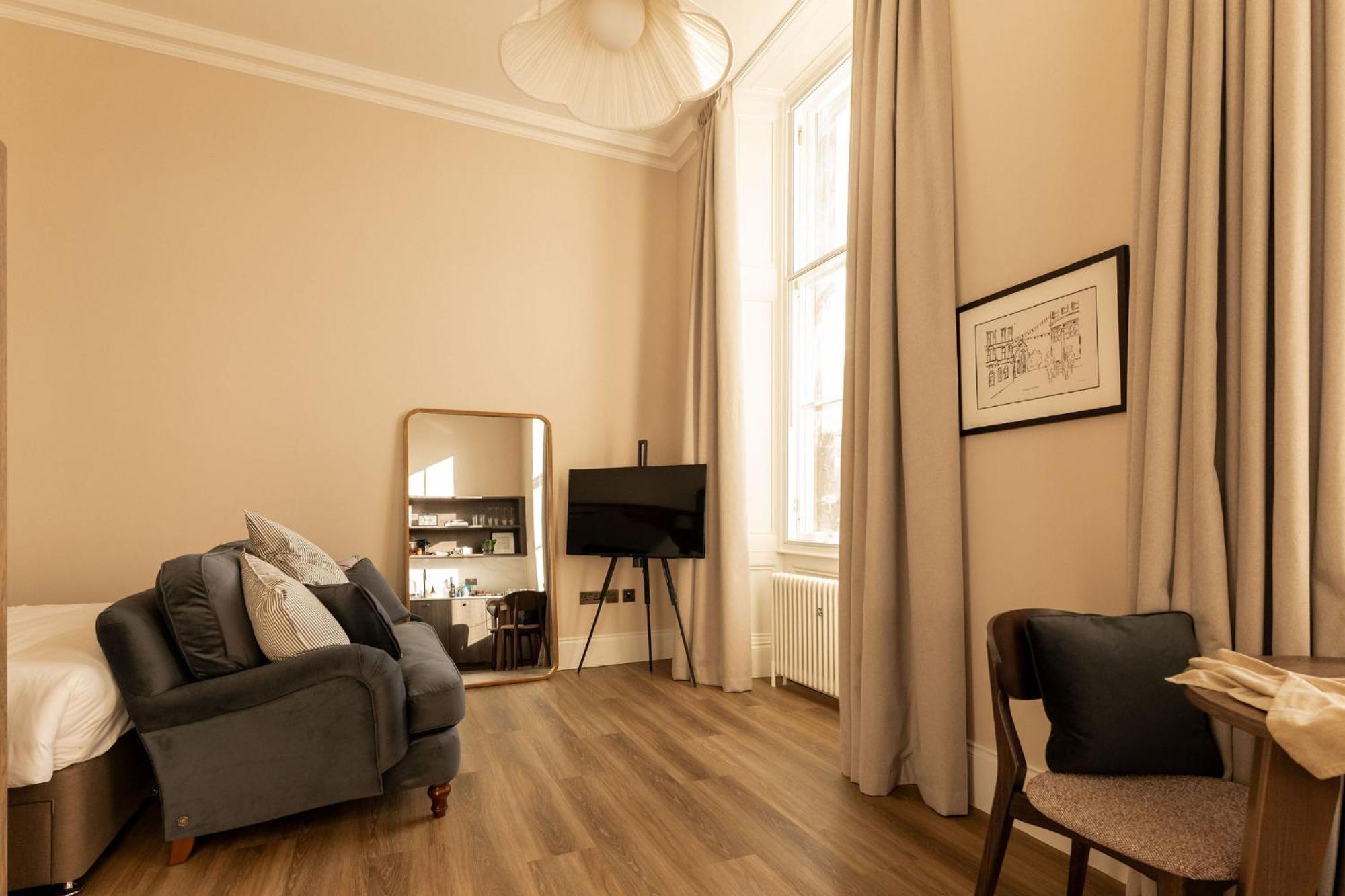 Moment George Iv Bridge Hotel Edinburgh