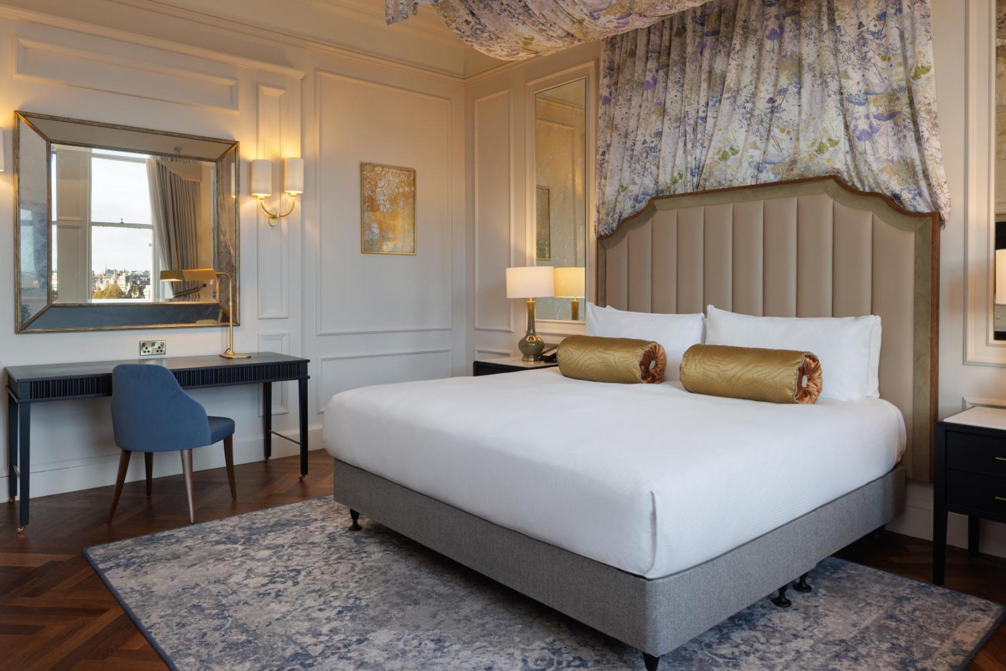The Caledonian Edinburgh, Curio Collection By Hilton Hotel 5*
