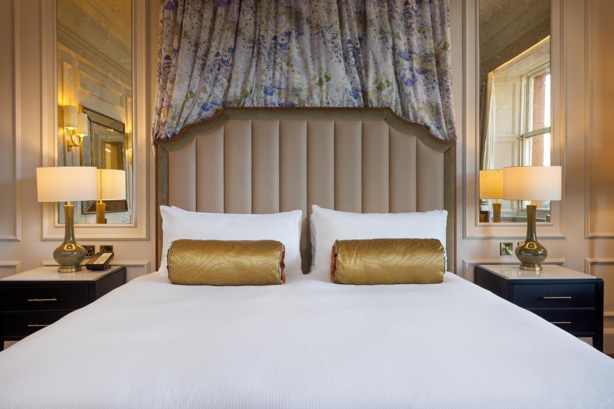The Caledonian Edinburgh, Curio Collection By Hilton 5* EDI