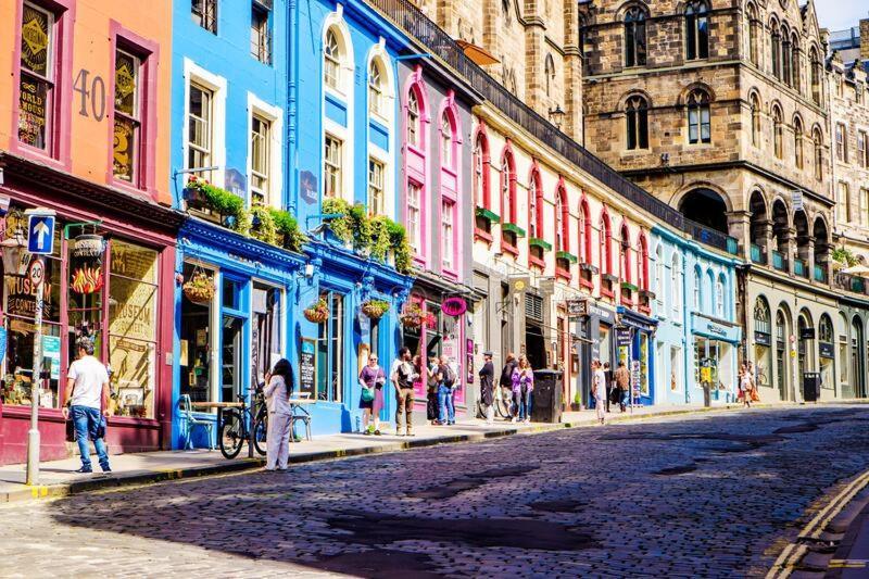 Lovely Sleeps 8 Close To Ctr Apartment Edinburgh