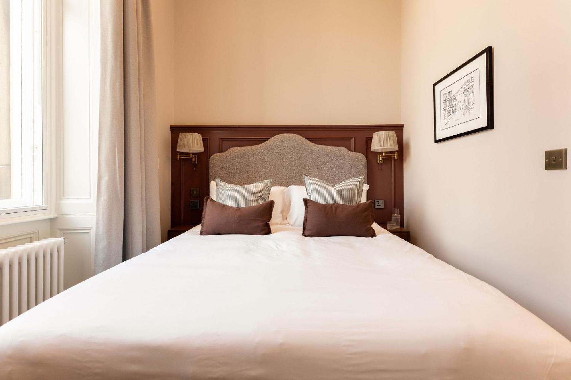 Moment George Iv Bridge Hotel