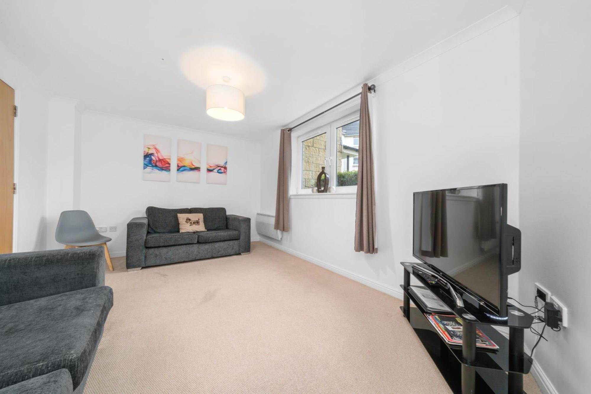 Saughton With Views Of Water Of Leith Holiday home Edinburgh