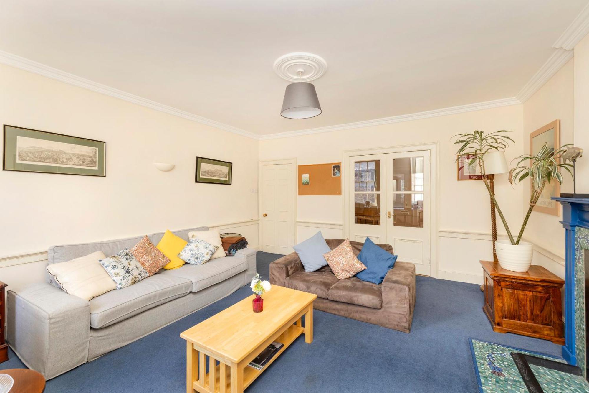 Joivy Gorgeous 2-bed Flat Near Castle EDI