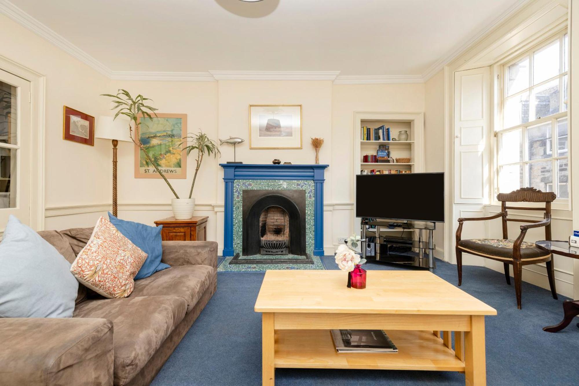 Joivy Gorgeous 2-bed Flat Near Castle * EDI