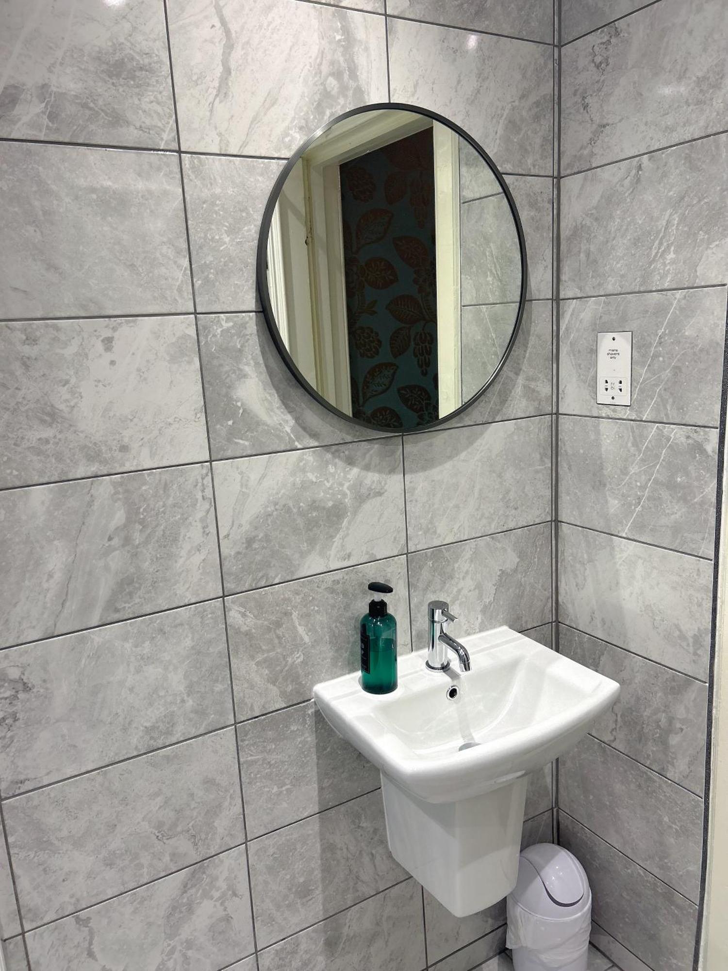 Guest house Alexander 4*