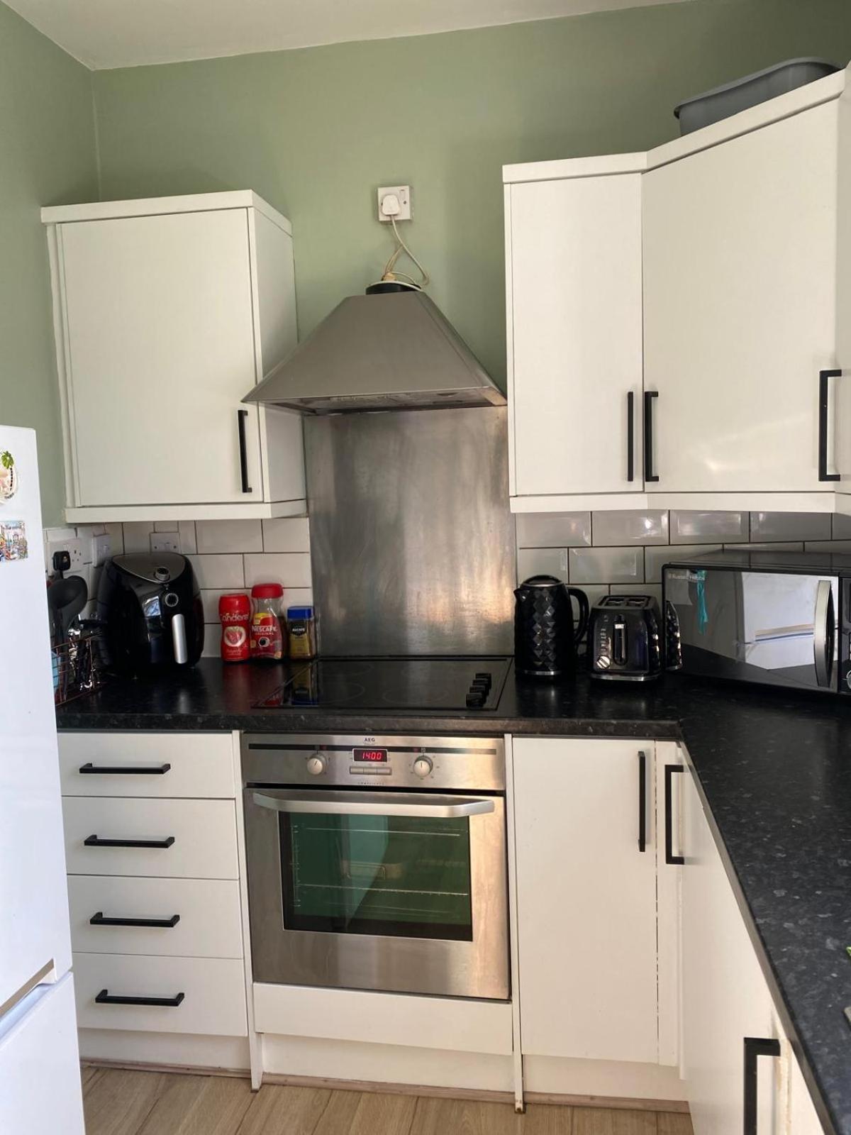 2 Bed Flat Near Murrayfield Apartment Edinburgh