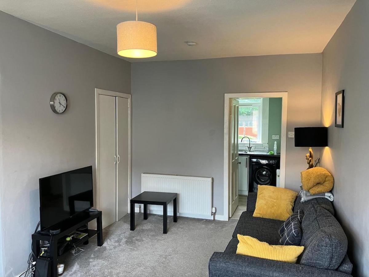 2 Bed Flat Near Murrayfield