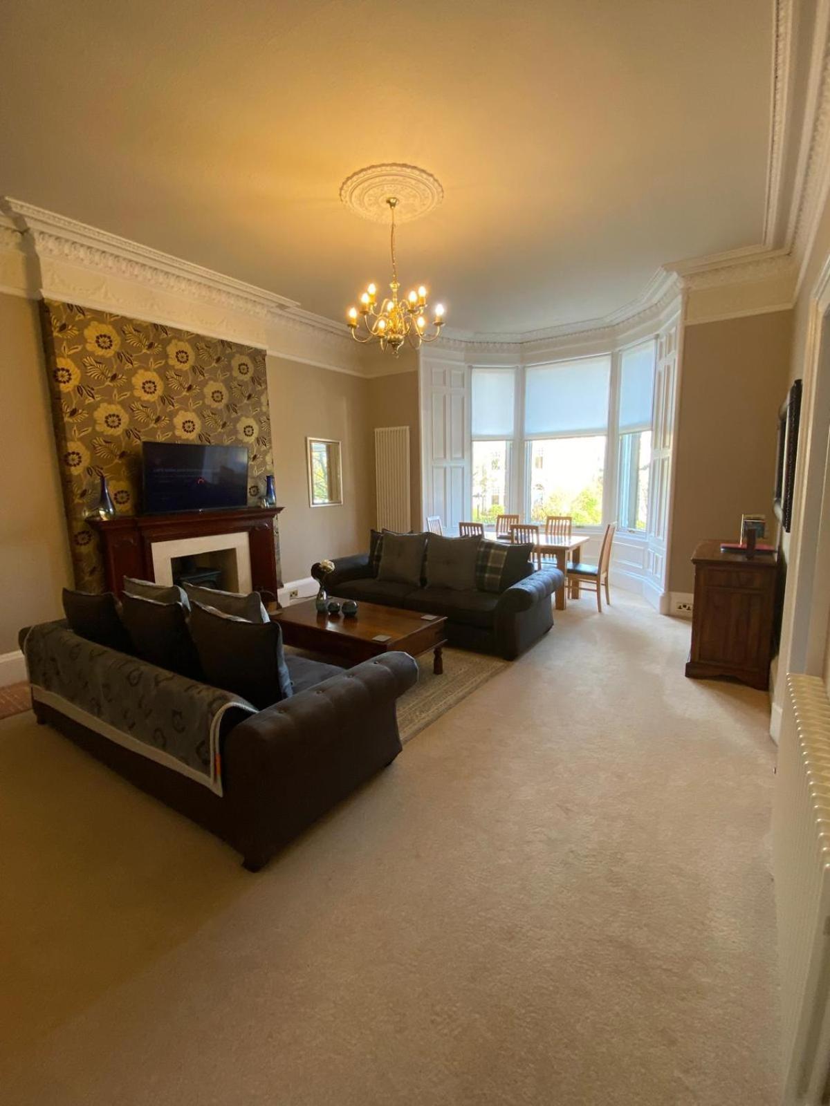 Apartment Beautiful & Bright 2 Bed Flat Murrayfield *