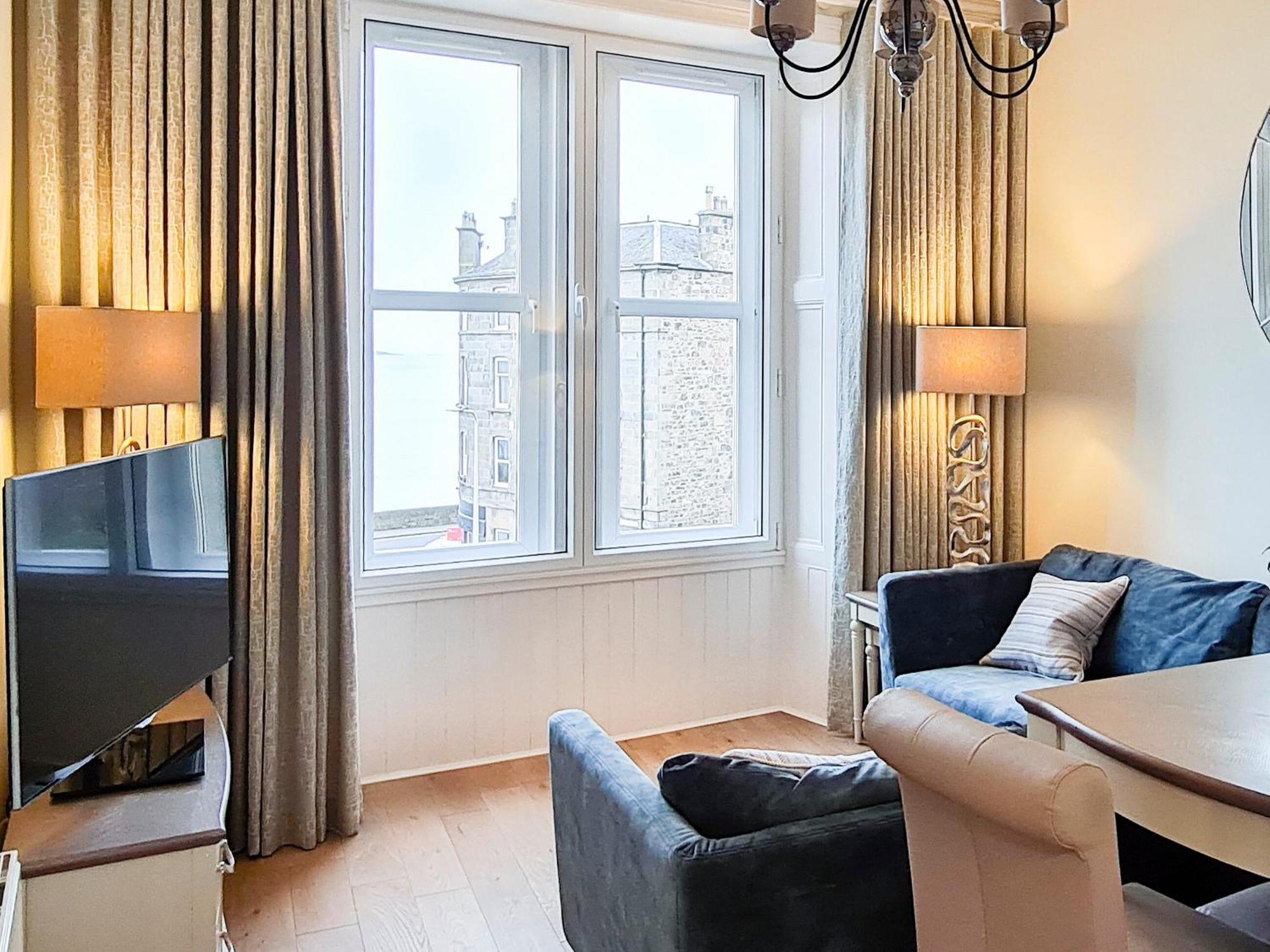 Holiday home Inchkeith View *