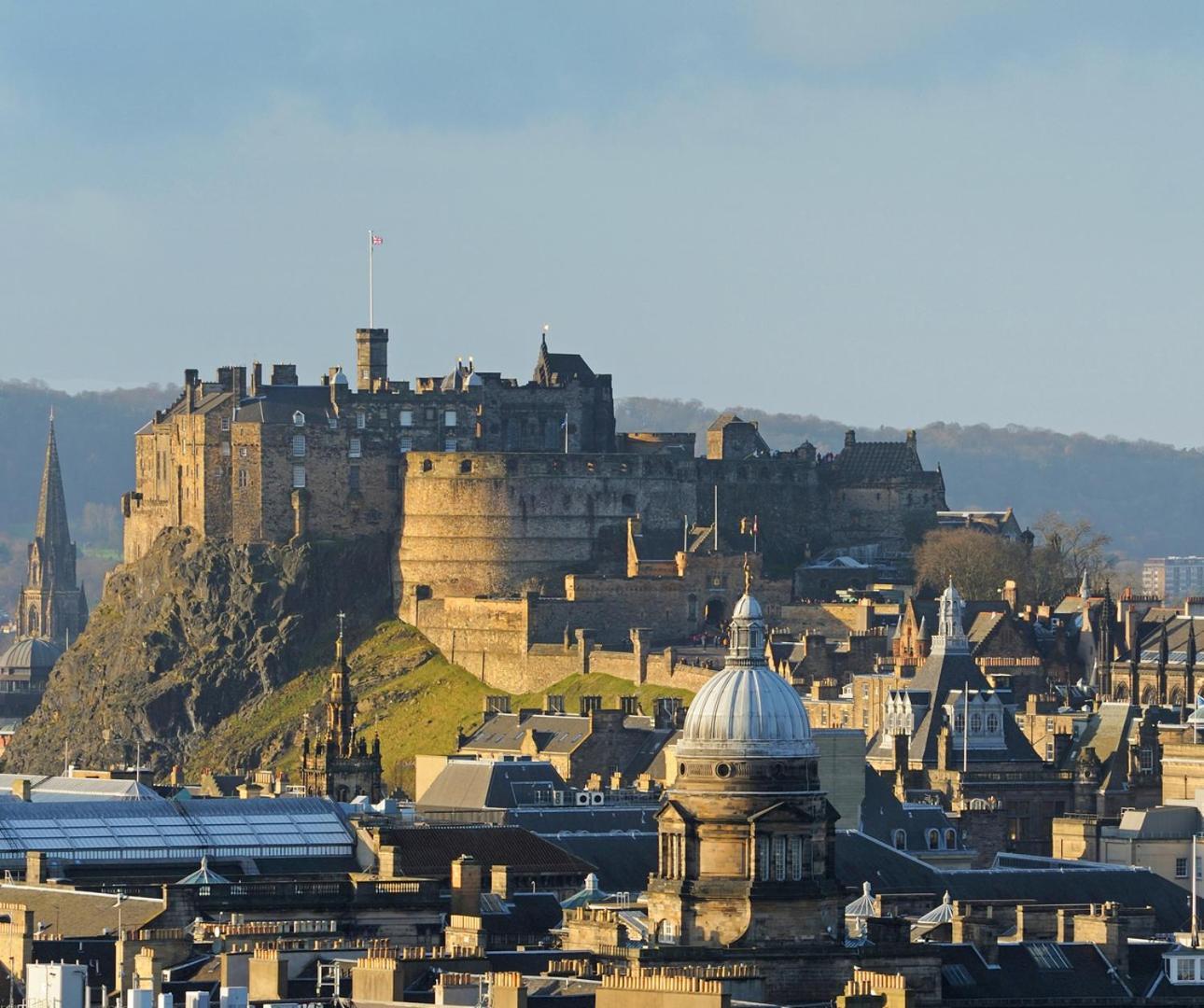 Centre - George Square Apartment Edinburgh