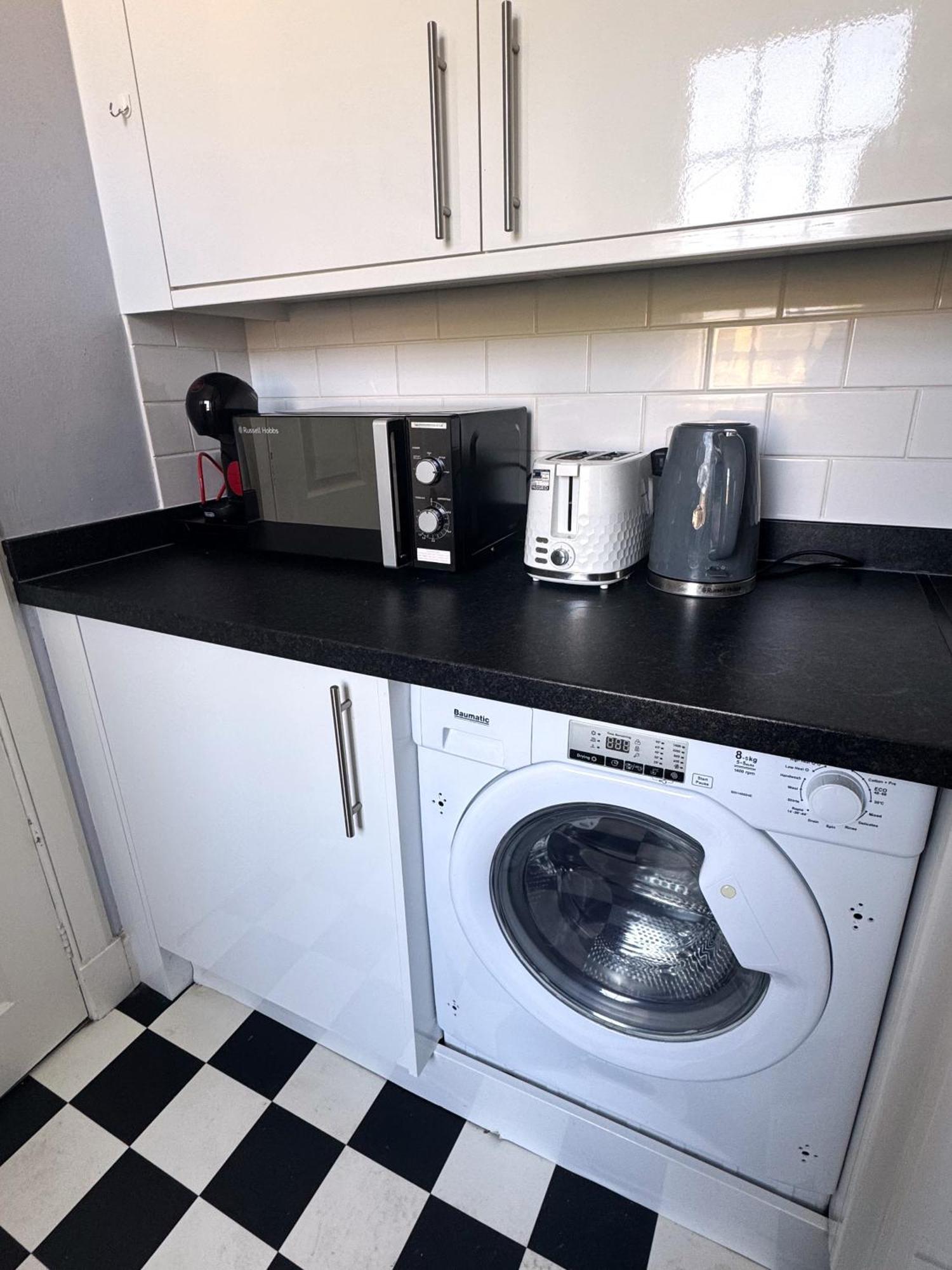 Apartment Centre - George Square