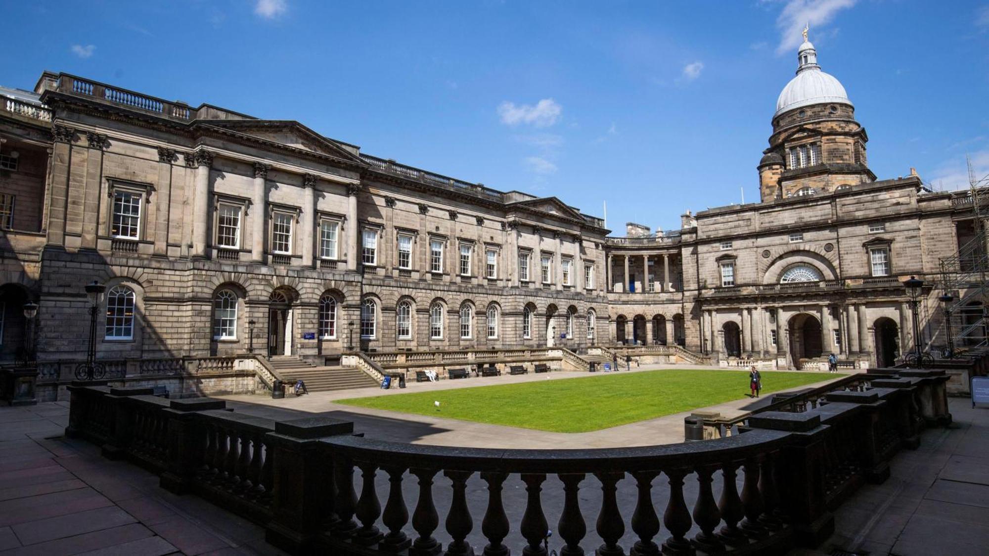 Apartment Centre - George Square *