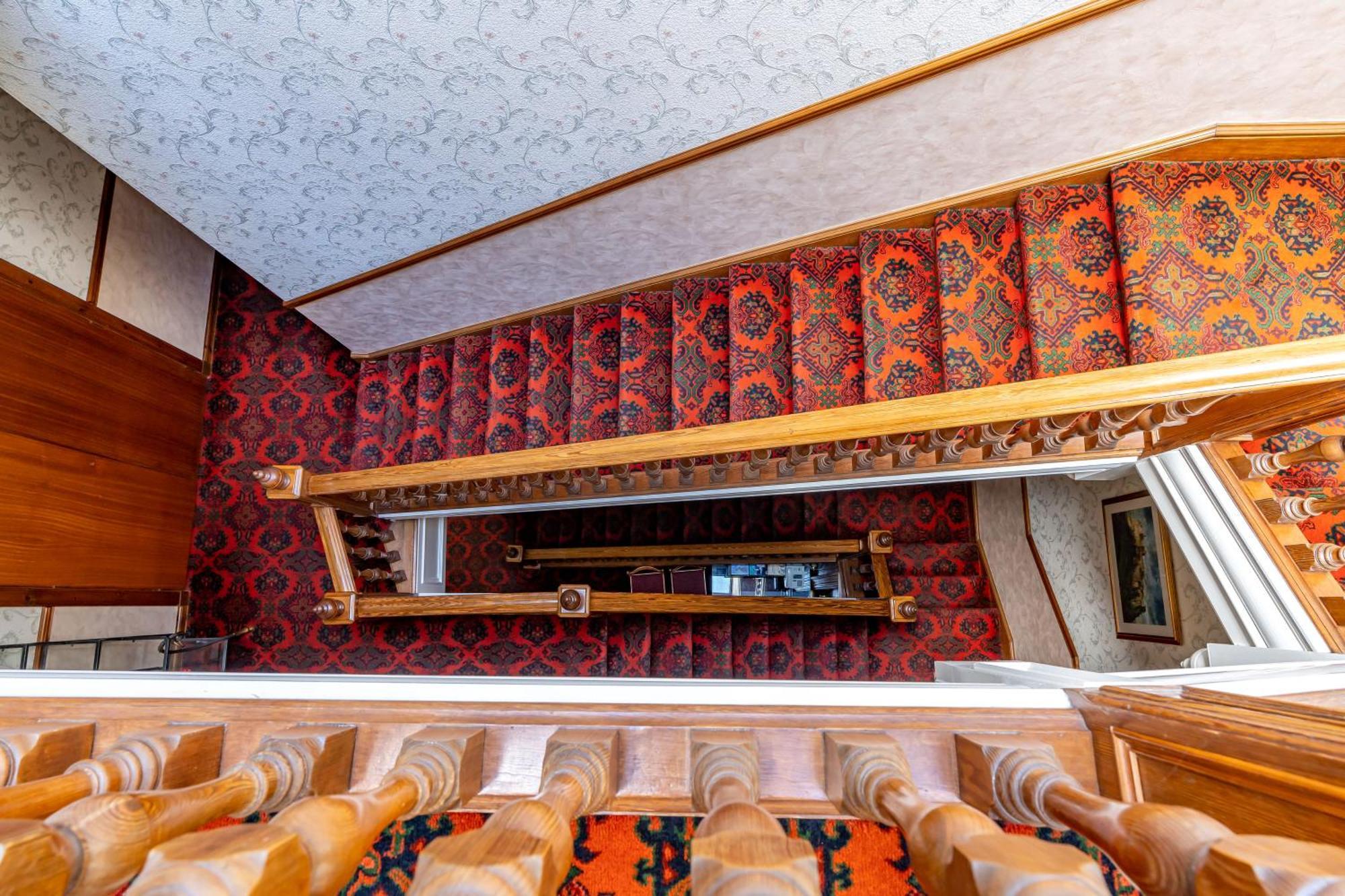 Gifford House Guest house