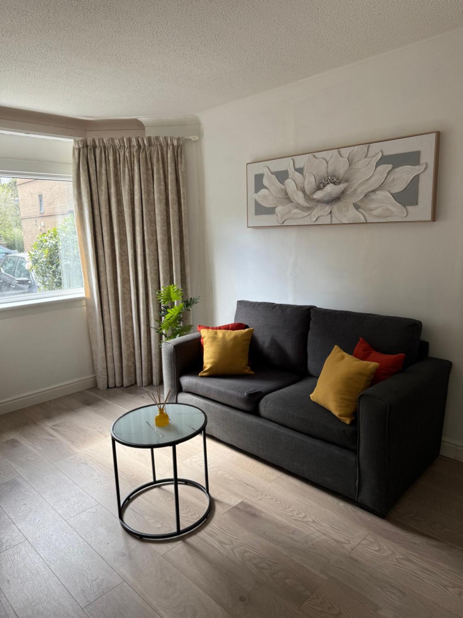 2 Bedroom On Ground Floor In Apartment