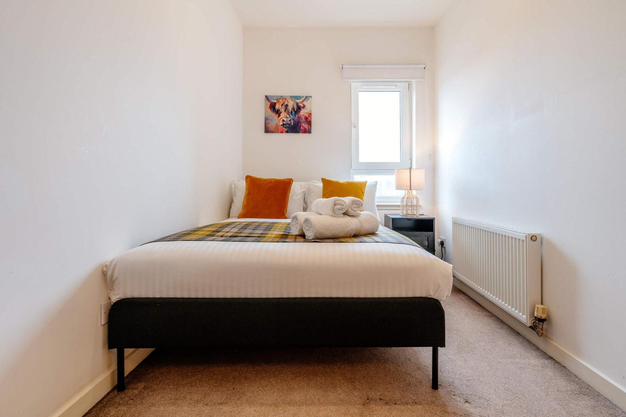 Charming 3-bed Free Parking West End *
