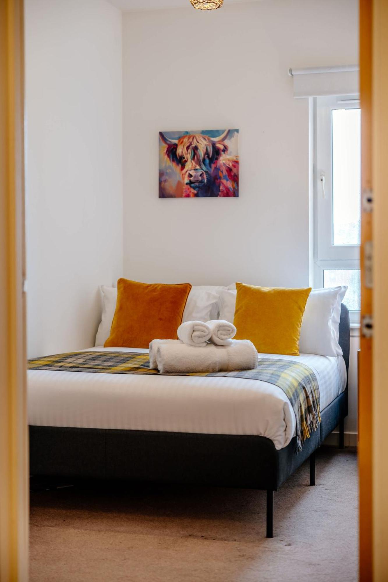 Charming 3-bed Free Parking West End Apartment Edinburgh
