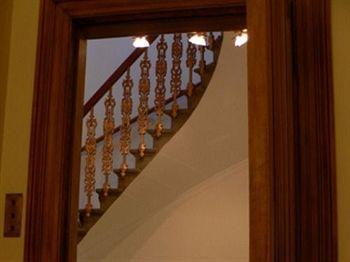Allburys Boutique Hotel 5*