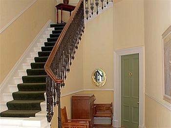 West End Apartment