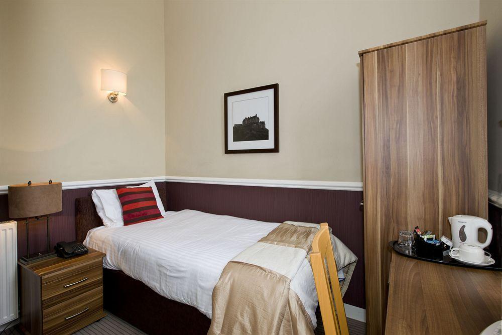 Hotel Royal Ettrick 3*