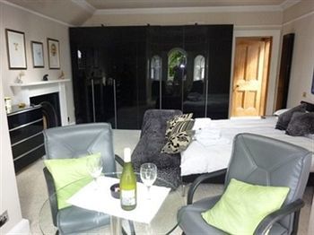 Allburys Boutique Edinburgh